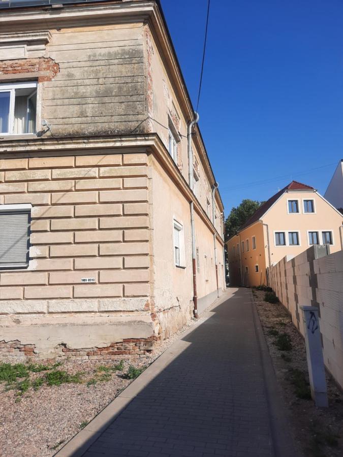 Apartmán Sandra Valtice Exterior foto